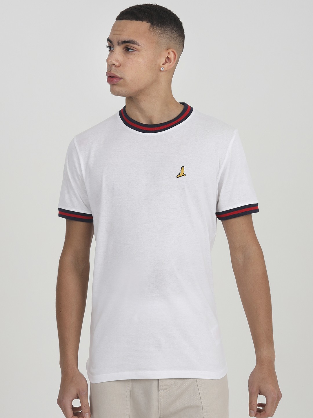 

BRAVE SOUL Men Pure Cotton T-shirt, White