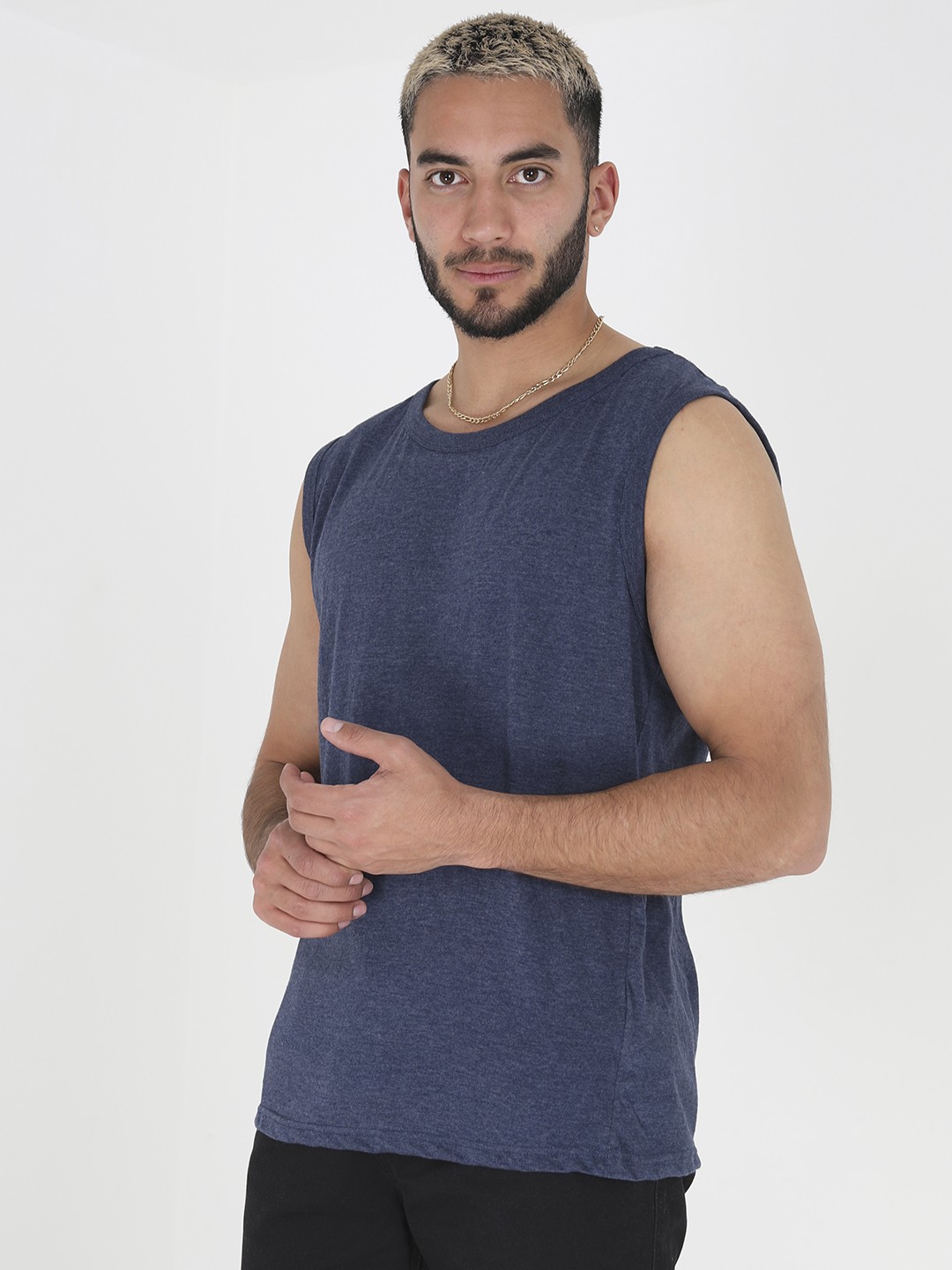 

BRAVE SOUL Solid Sleeveless T-shirt, Navy blue