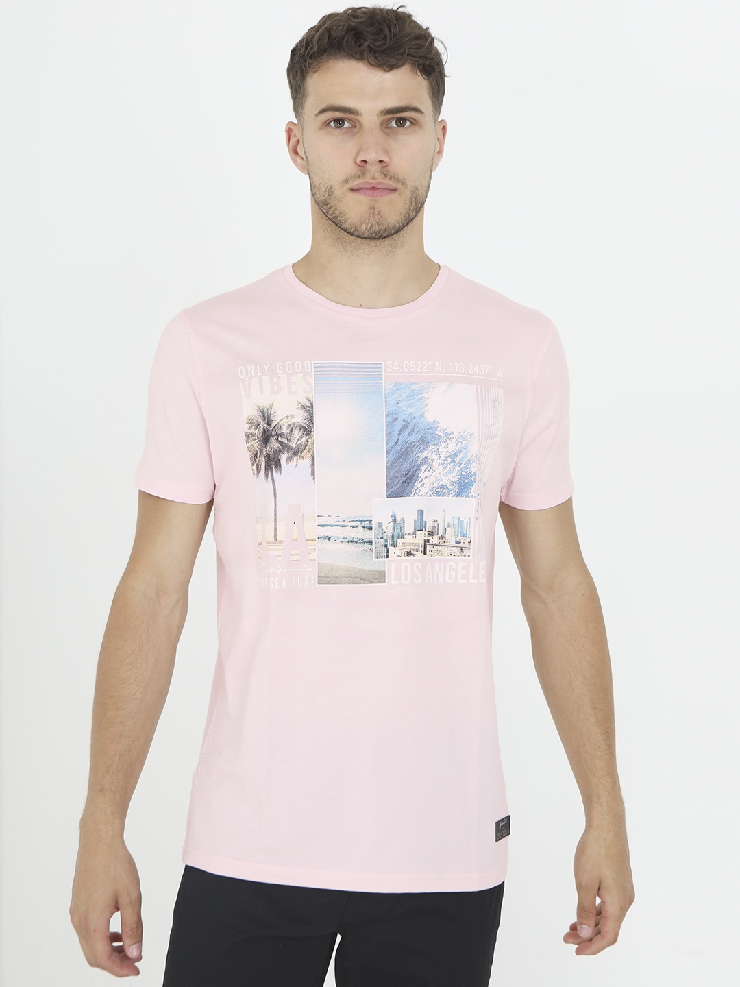 

BRAVE SOUL Men Printed Pure Cotton T-shirt, Pink