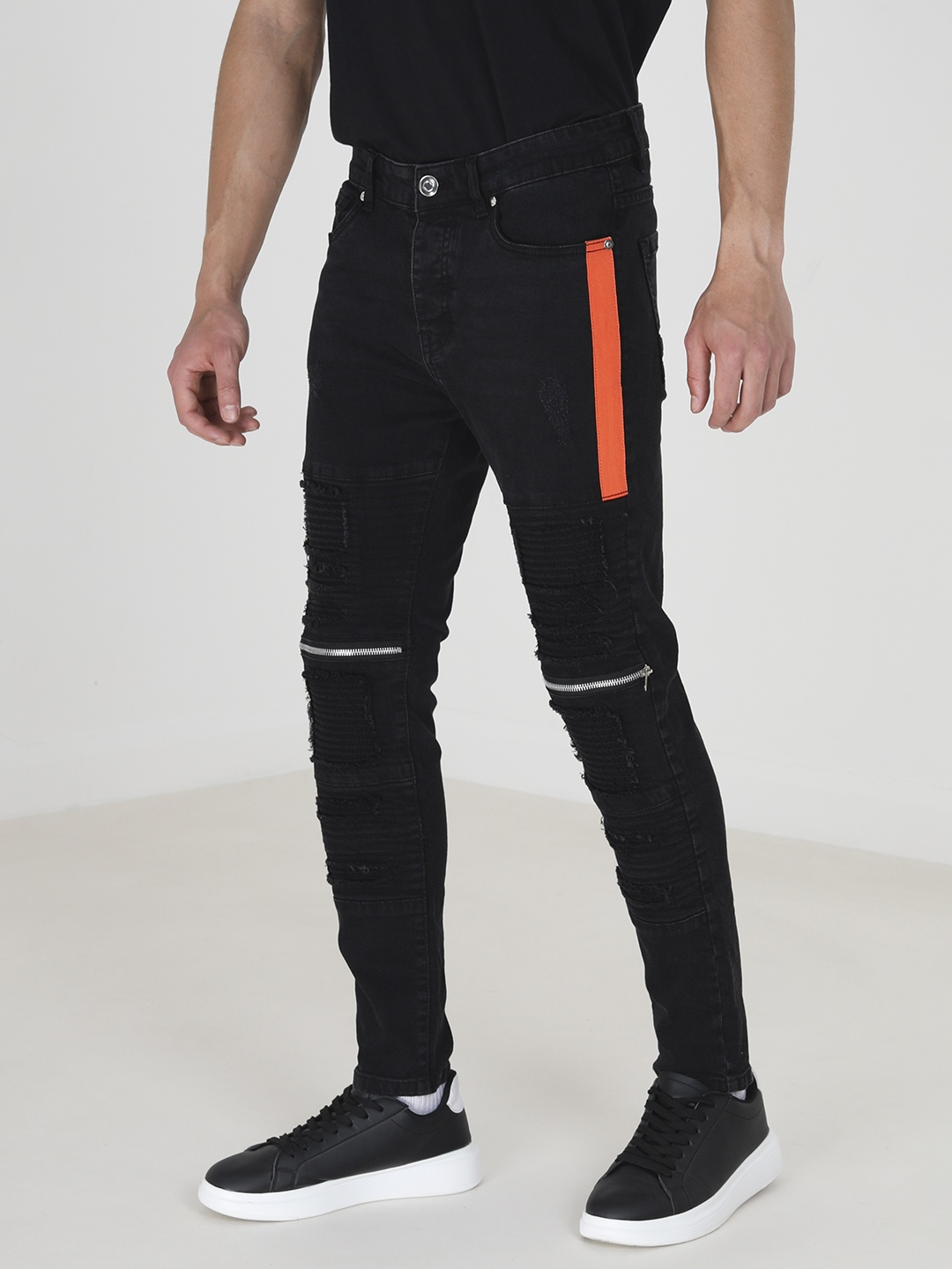 

BRAVE SOUL Men Skinny Fit Low Distress Zip Detail Stretchable Jeans, Black