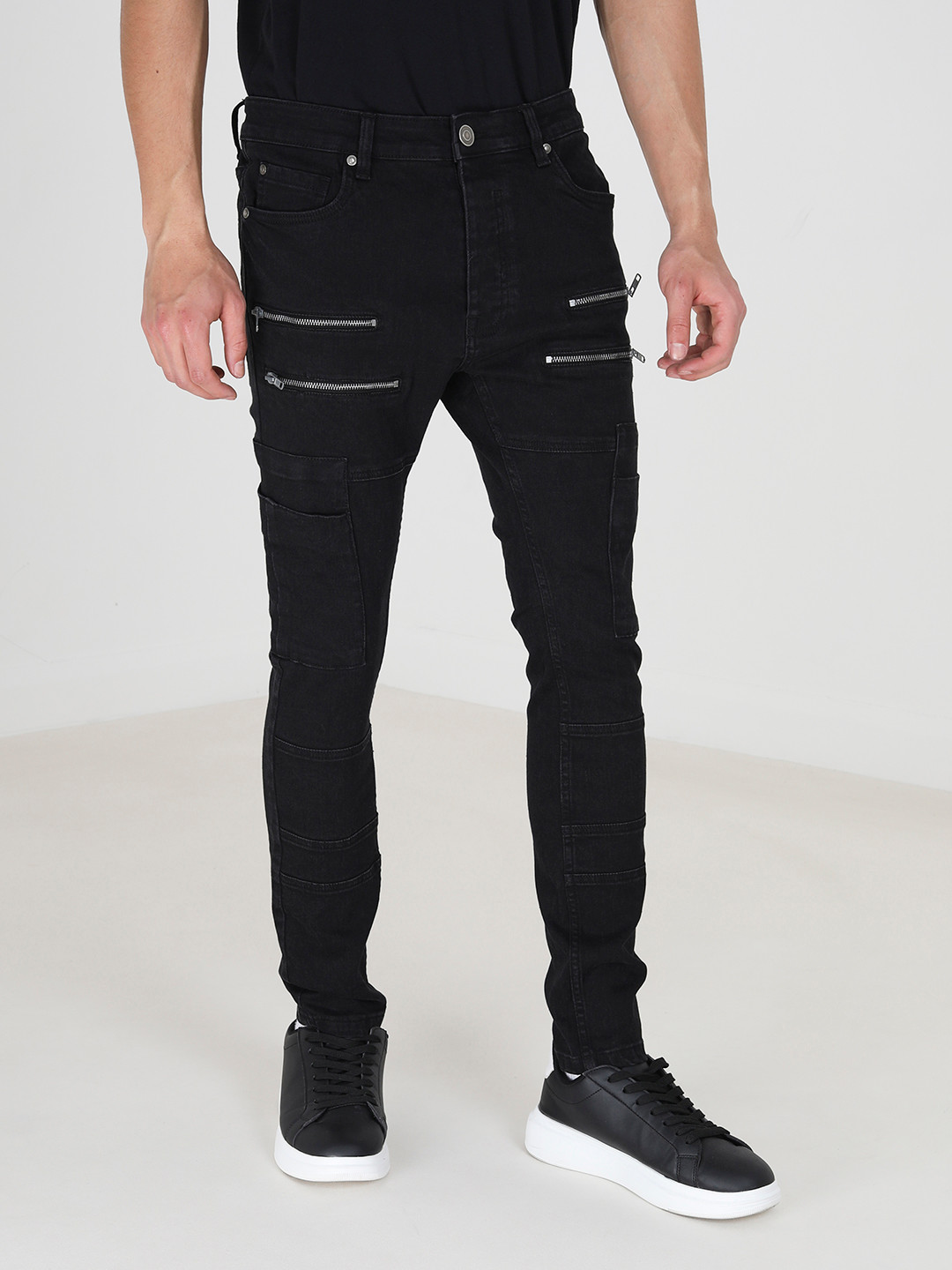 

BRAVE SOUL Men Skinny Fit Stretchable Jeans with Zip Detail, Charcoal
