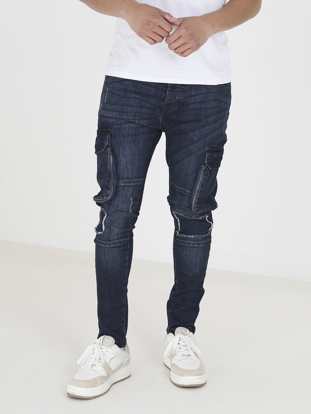 

BRAVE SOUL Men Skinny Fit Low Distress Stretchable Jeans, Navy blue