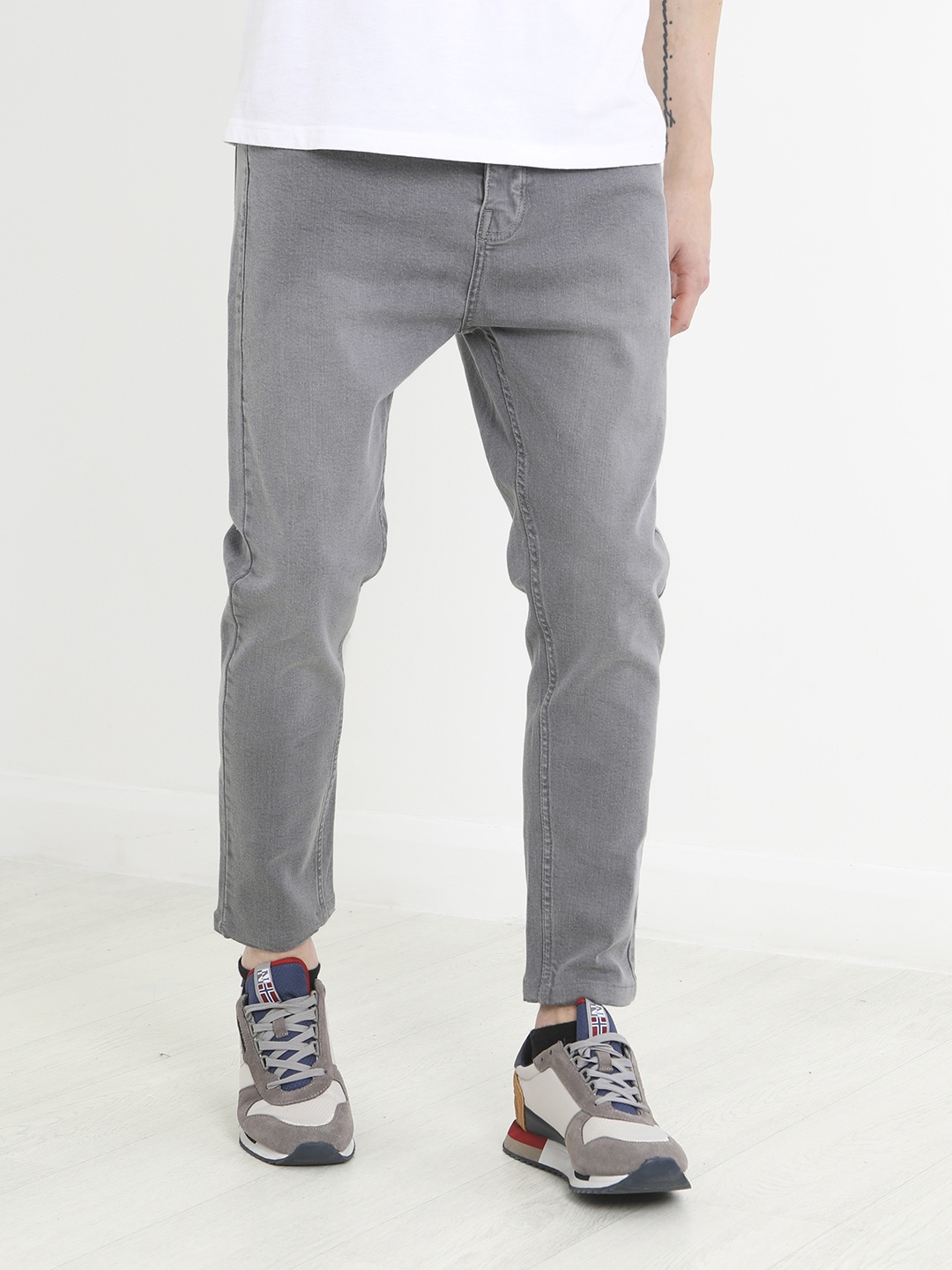 

BRAVE SOUL Men Skinny Fit Stretchable Jeans, Grey