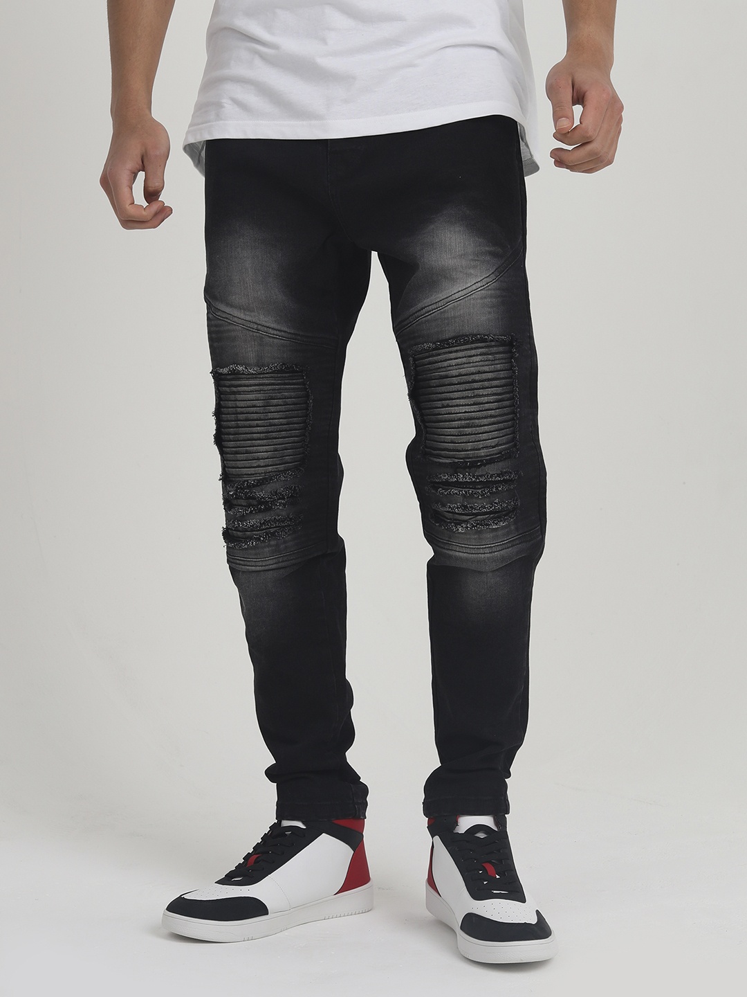 

BRAVE SOUL Men Skinny Fit Patch Work Detail Faded Jeans, Black