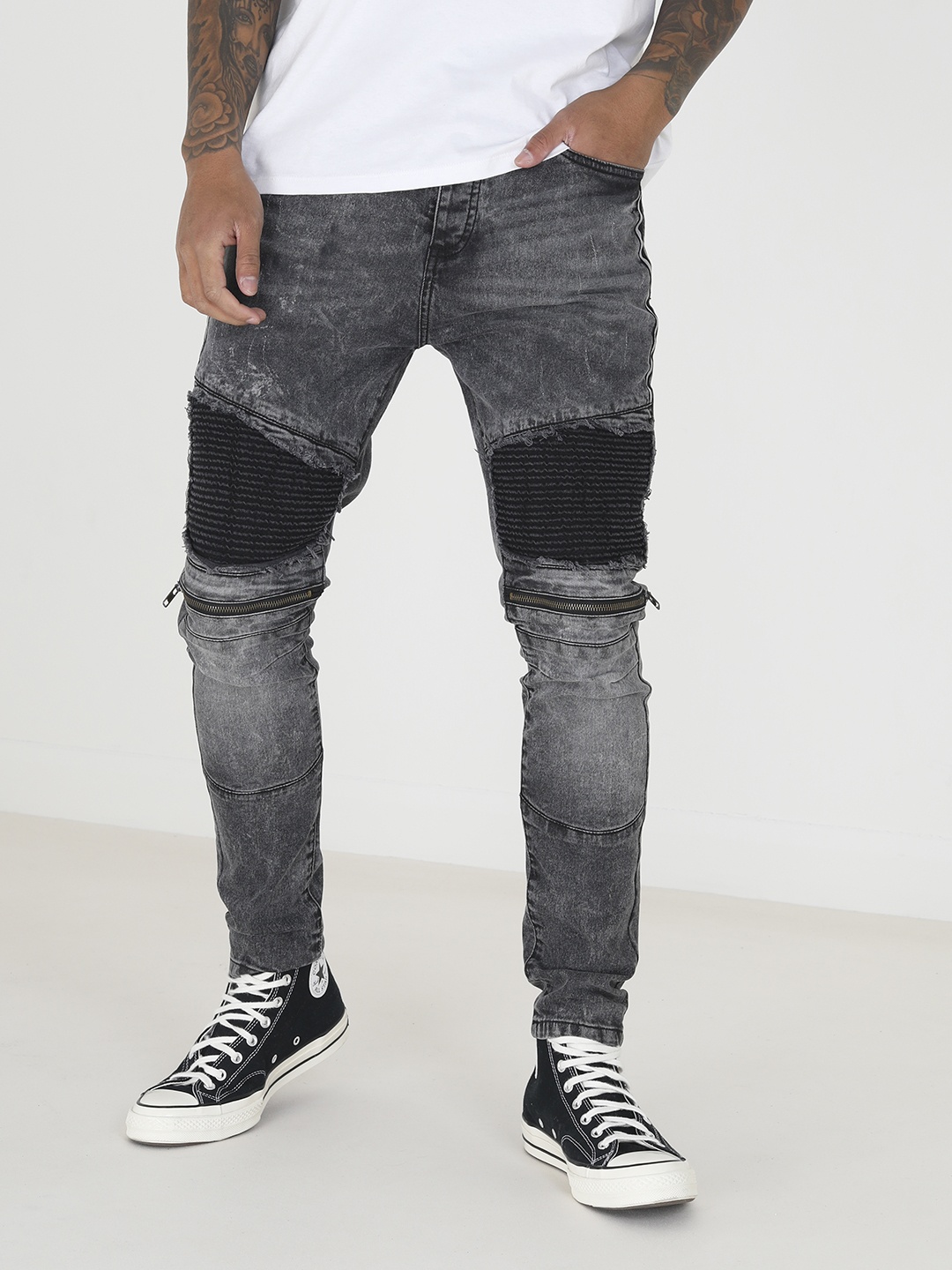 

BRAVE SOUL Men Skinny Fit Patch Work Detail Stretchable Jeans, Charcoal