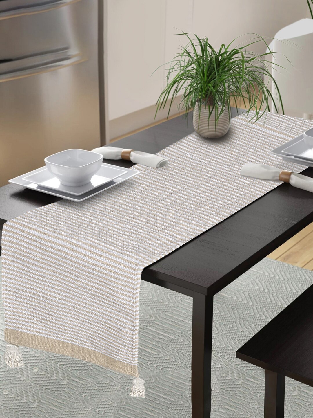 

eyda Beige & White Striped Pure Cotton 4-Seater Table Runner