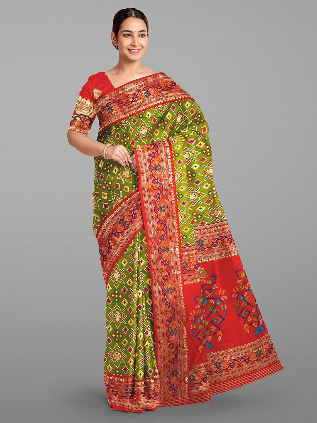 

Kalamandir Ikkat Printed Zari Saree, Green