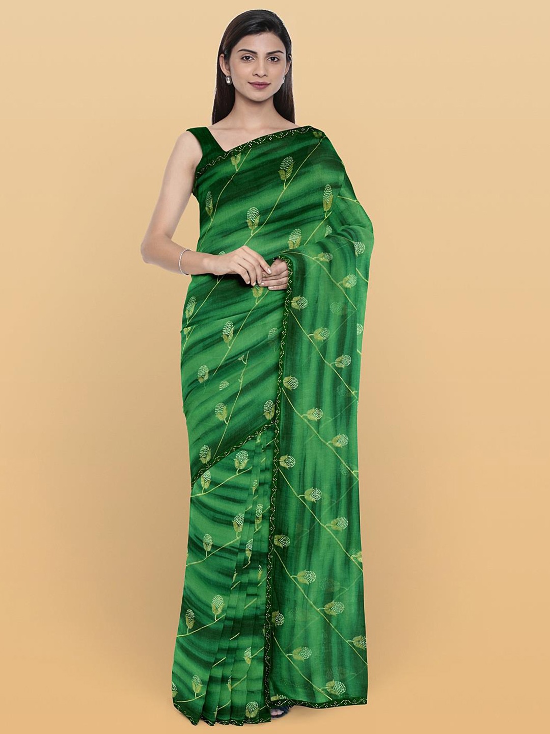 

Kalamandir Floral Embroidered Saree, Green