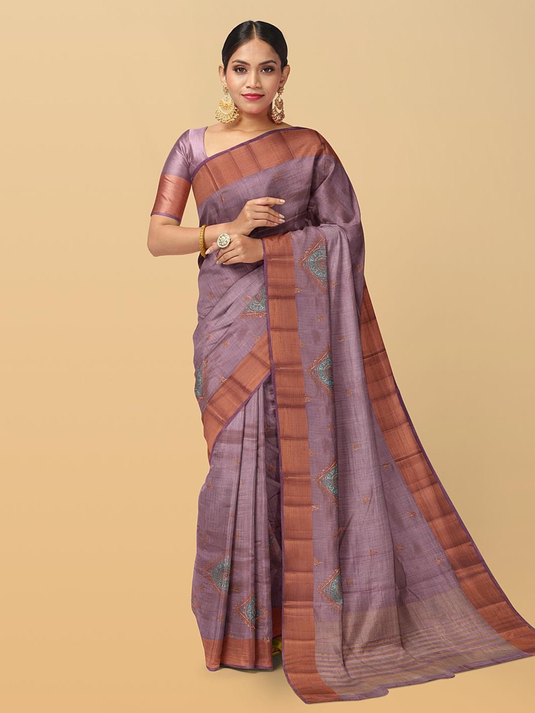 

Kalamandir Ethnic Motif Pashmina Zari Saree With Blouse Piece, Brown