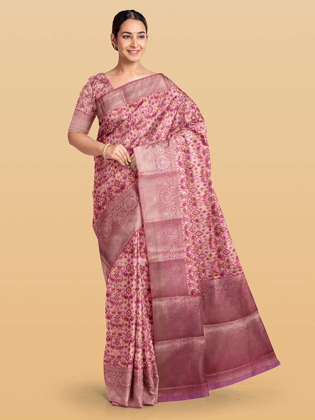 

Kalamandir Paisley Woven Design Zari Saree, Magenta