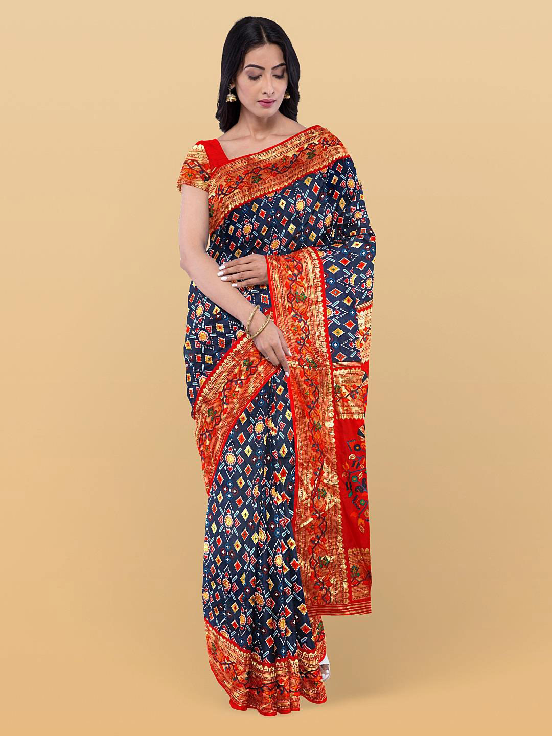 

Kalamandir Ethnic Motifs Zari Silk Blend Saree, Navy blue