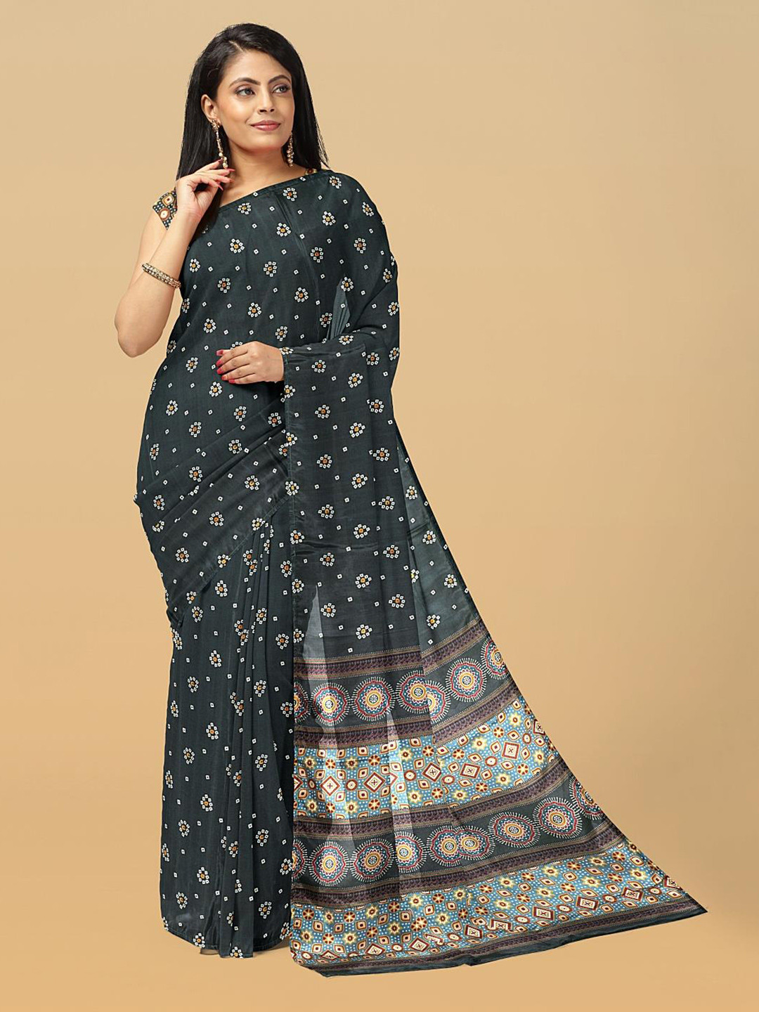 

Kalamandir Ajrak Printed Saree, Charcoal