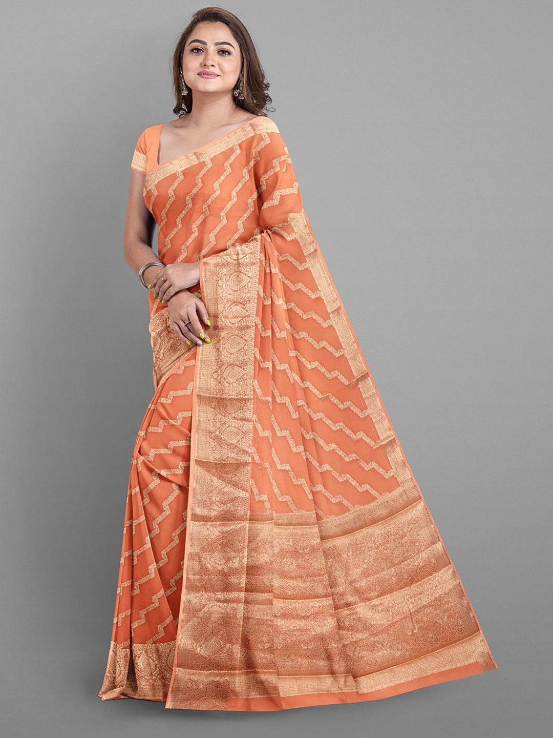 

Kalamandir Ethnic Motif Woven Design Zari Saree, Peach