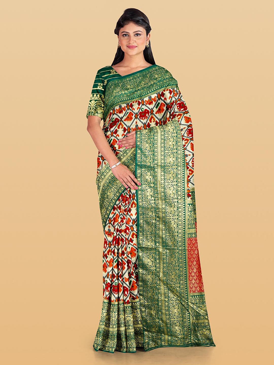 

Kalamandir Ethnic Printed Zari Saree, White