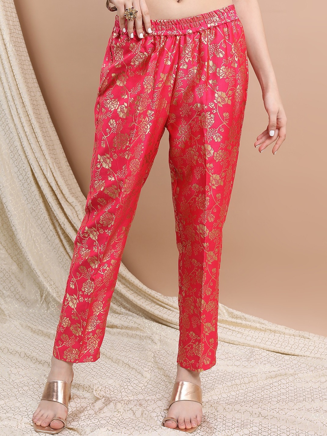 

Vishudh Women Ethnic Motifs Printed Pleated Trousers, Pink