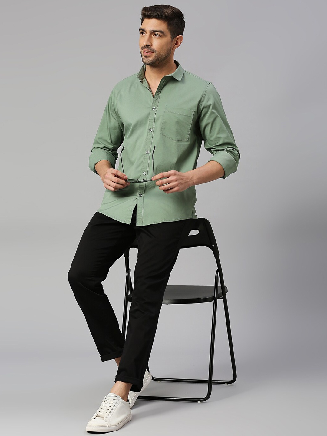 

Mast & Harbour Sea Green Spread Collar Slim Fit Casual Shirt