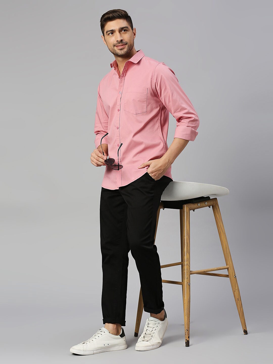 

Mast & Harbour Pink Spread Collar Slim Fit Casual Shirt