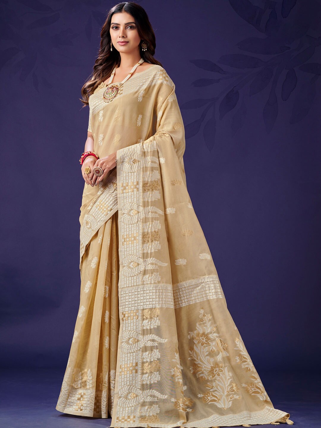 

KARAGIRI Floral Woven Design Zari Cotton Saree, Beige