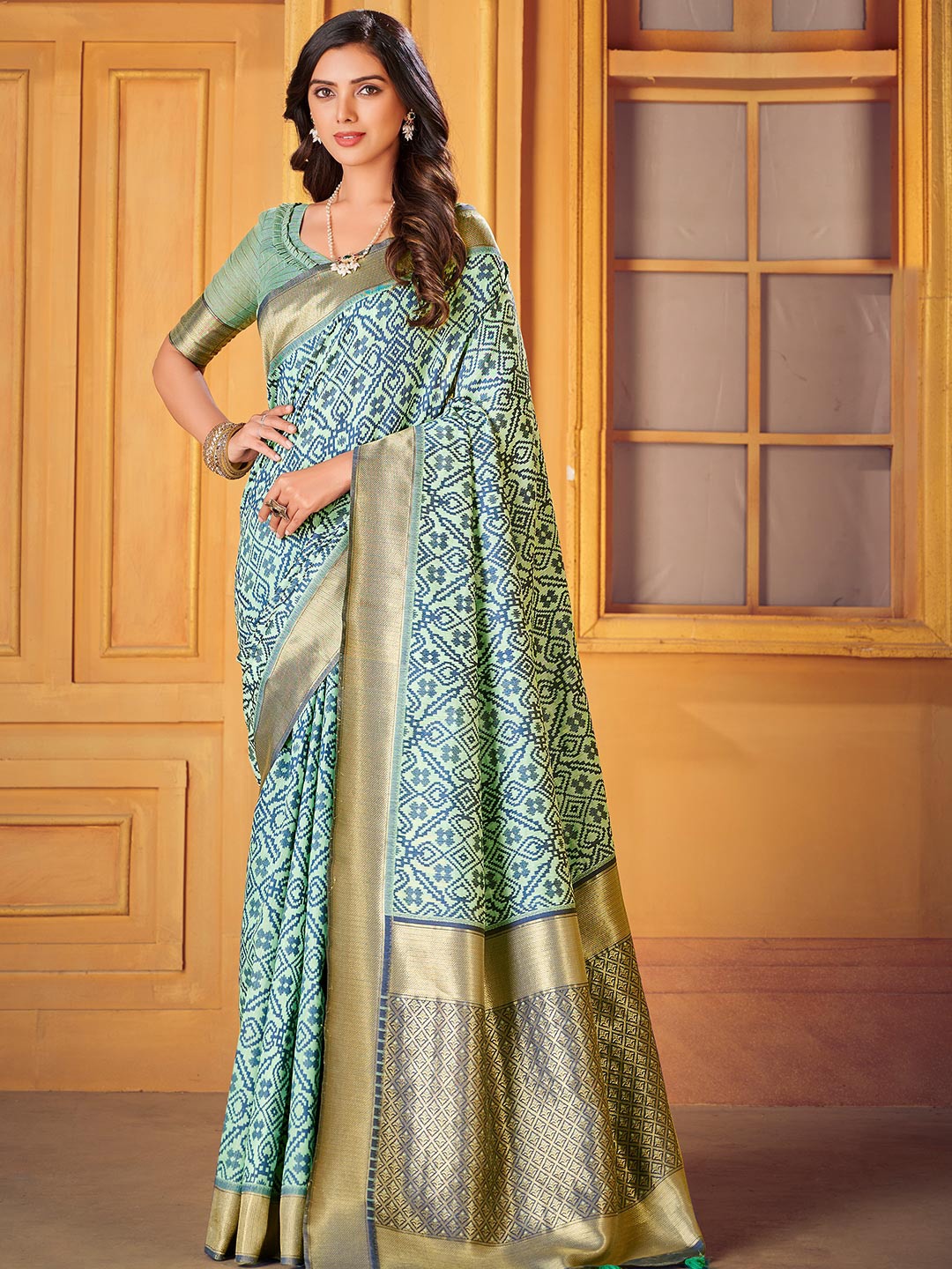 

KARAGIRI Ethnic Motif Woven Design Zari Cotton Saree, Blue