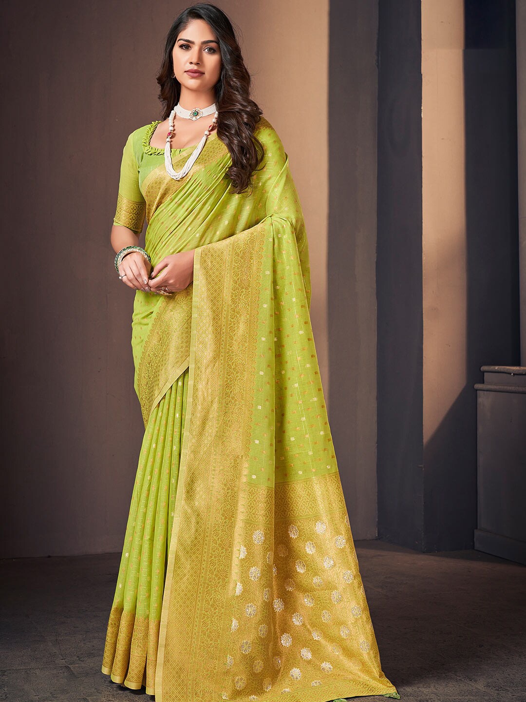 

KARAGIRI Floral Woven Design Zari Cotton Saree, Green