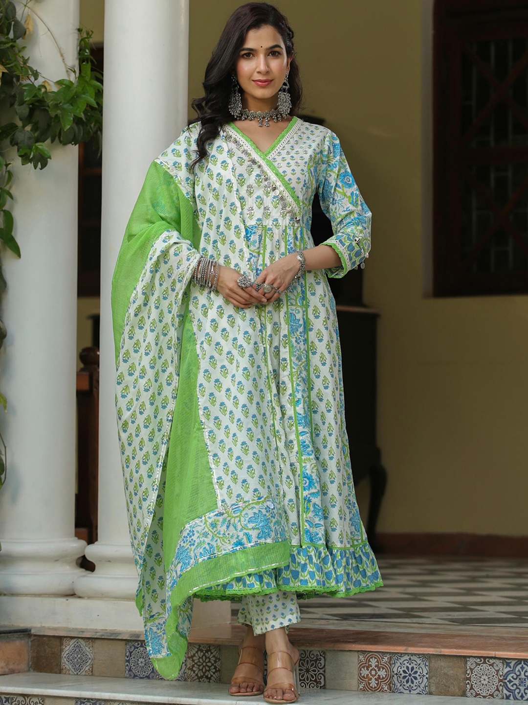 

SCAKHI Floral Printed Angrakha Pure Cotton Kurta With Trousers & Dupatta, Green