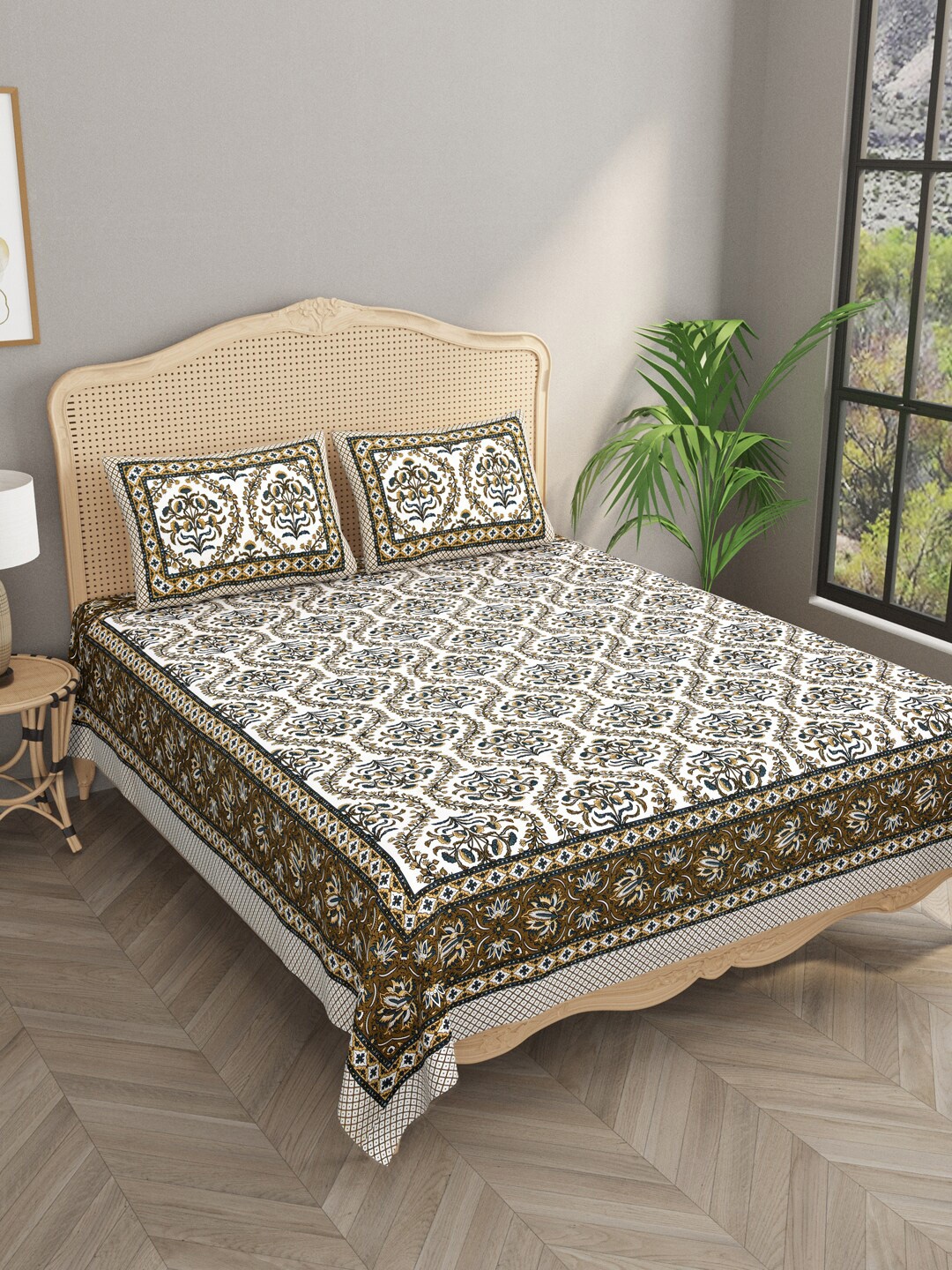 

Gulaab Jaipur White & Brown 400 TC Cotton King Bedsheet & 2 Pillow Covers