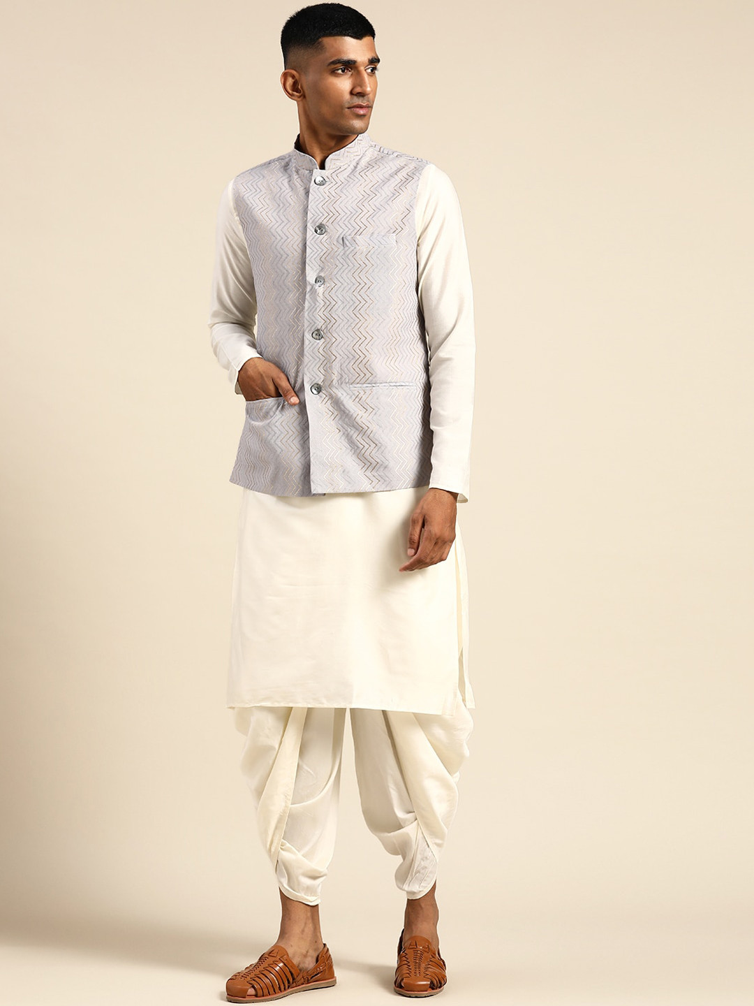 

KISAH Mandarin Collar Pure Cotton Kurta With Dhoti Pants & Nehru Jacket, Grey