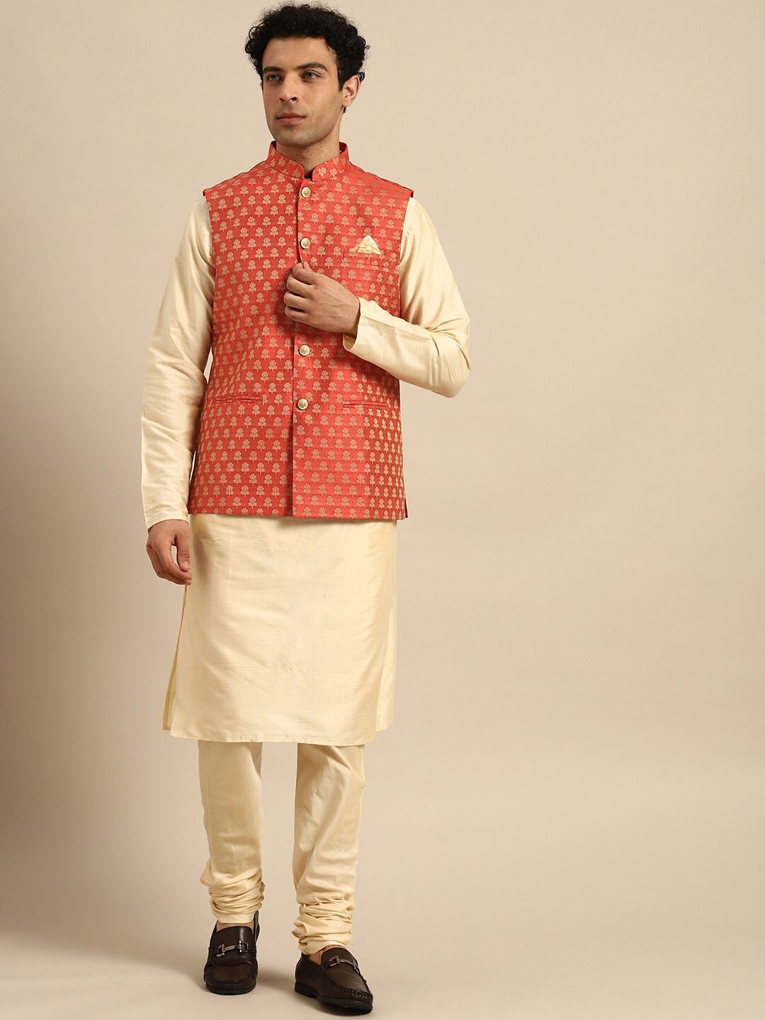 

KISAH Mandarin Collar Kurta With Churidar & Nehru Jacket Set, Red