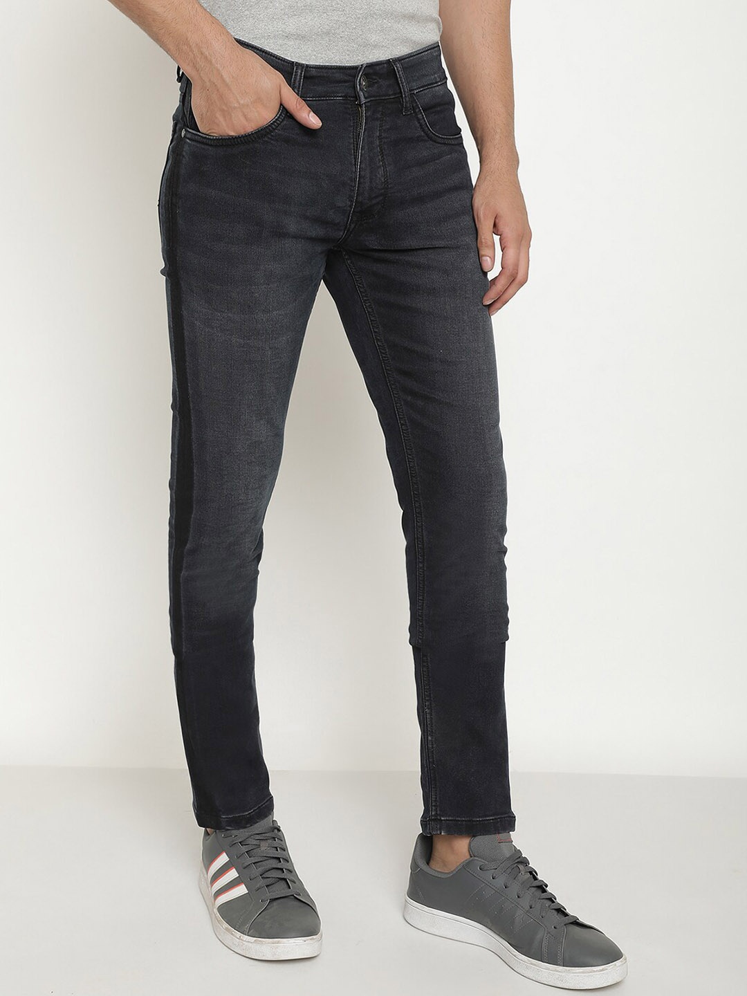 

Octave Men Mid-Rise Light Fade Stretchable Jeans, Charcoal