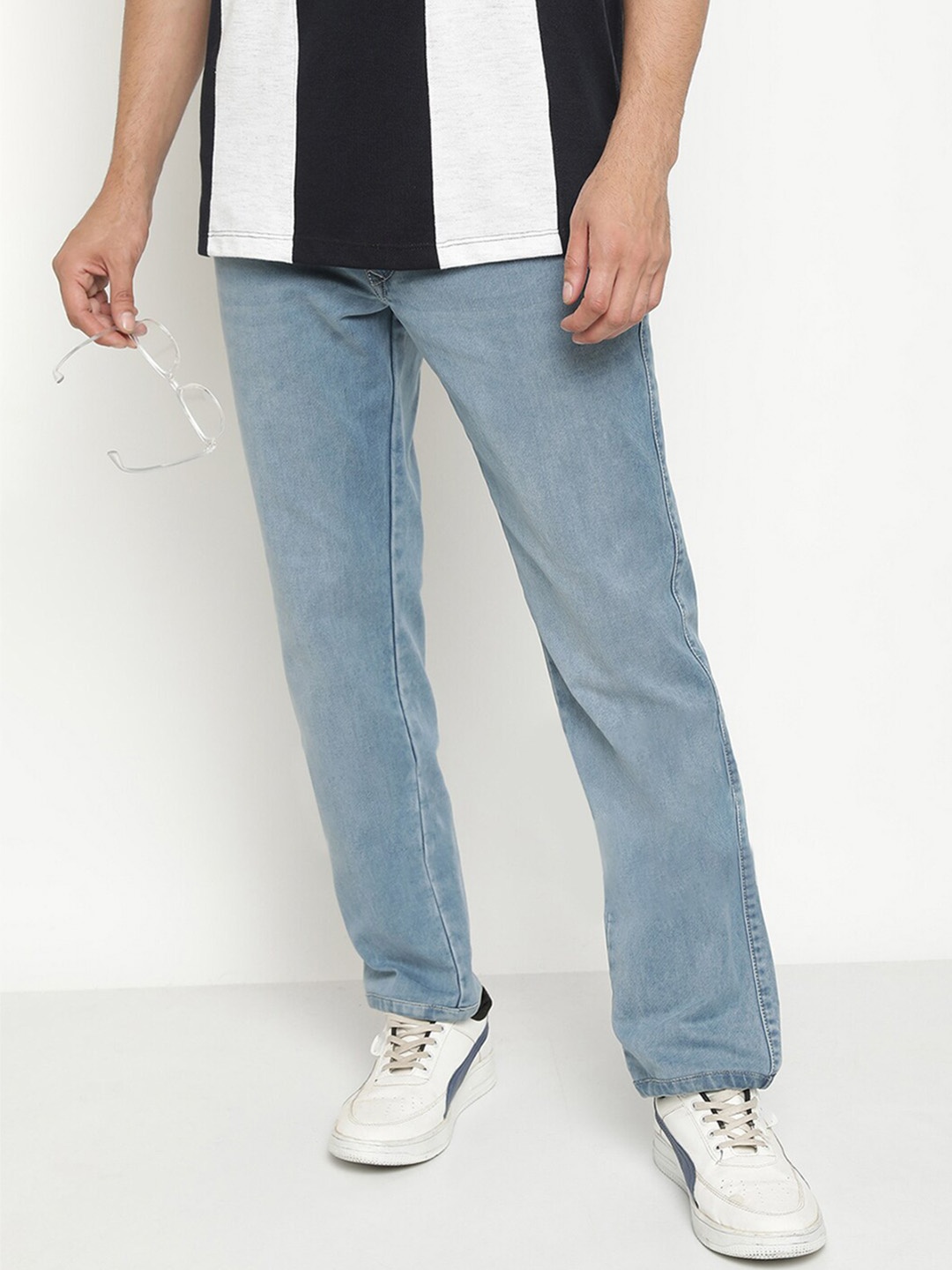 

Octave Men Mid-Rise Light Faded Straight Fit Light Shade Stretchable Jeans, Blue
