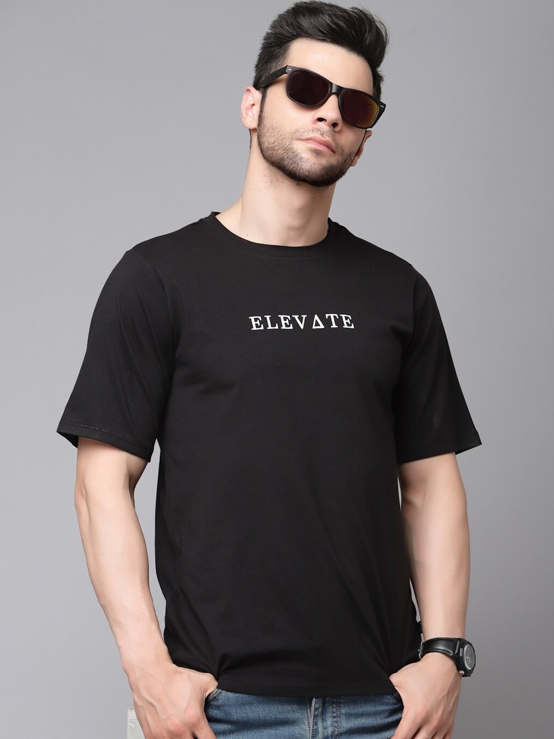 

Rigo Men Typography Printed Drop-Shoulder Sleeves Cotton Oversized T-shirt, Black