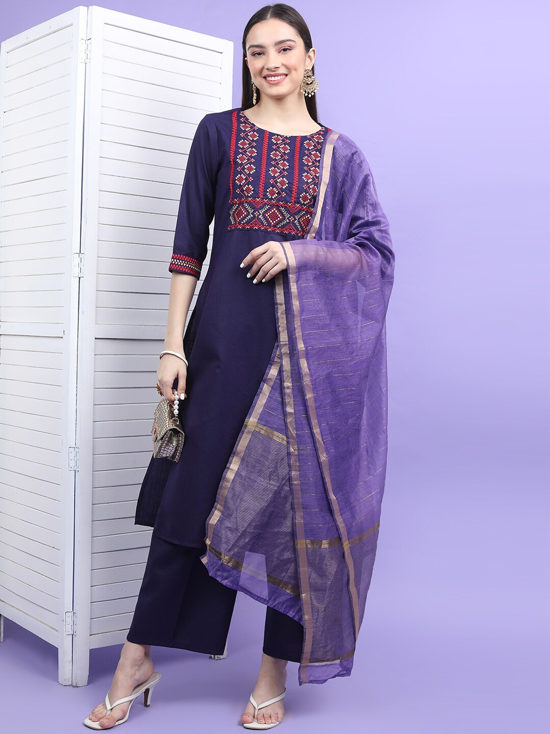 

Vishudh Purple Ethnic Motifs Embroidered Thread Work Kurta with Palazzos & With Dupatta