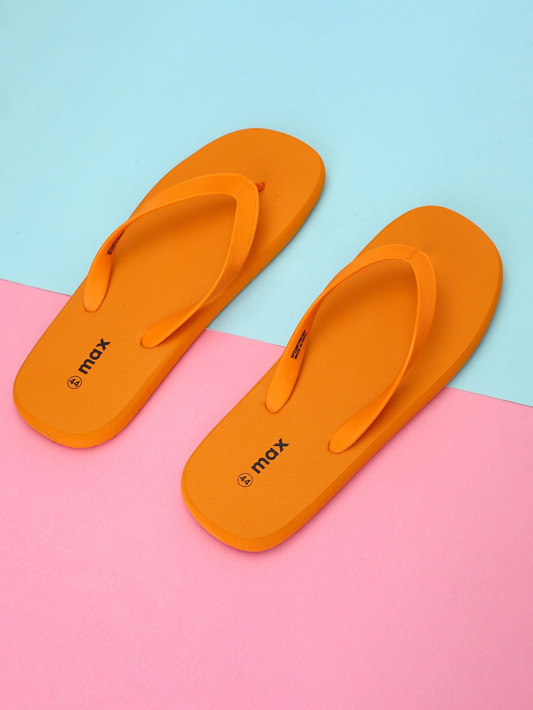 

max Men Textured Thong Flip-Flops, Orange
