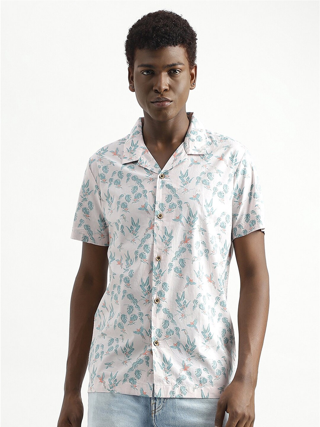 

United Colors of Benetton Floral Printed Cuban Collar Cotton Casual Shirt, White