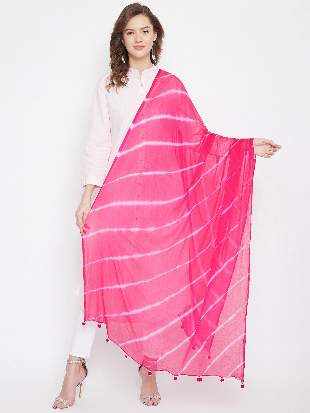 

Clora Creation Dyed Leheriya Dupatta, Magenta