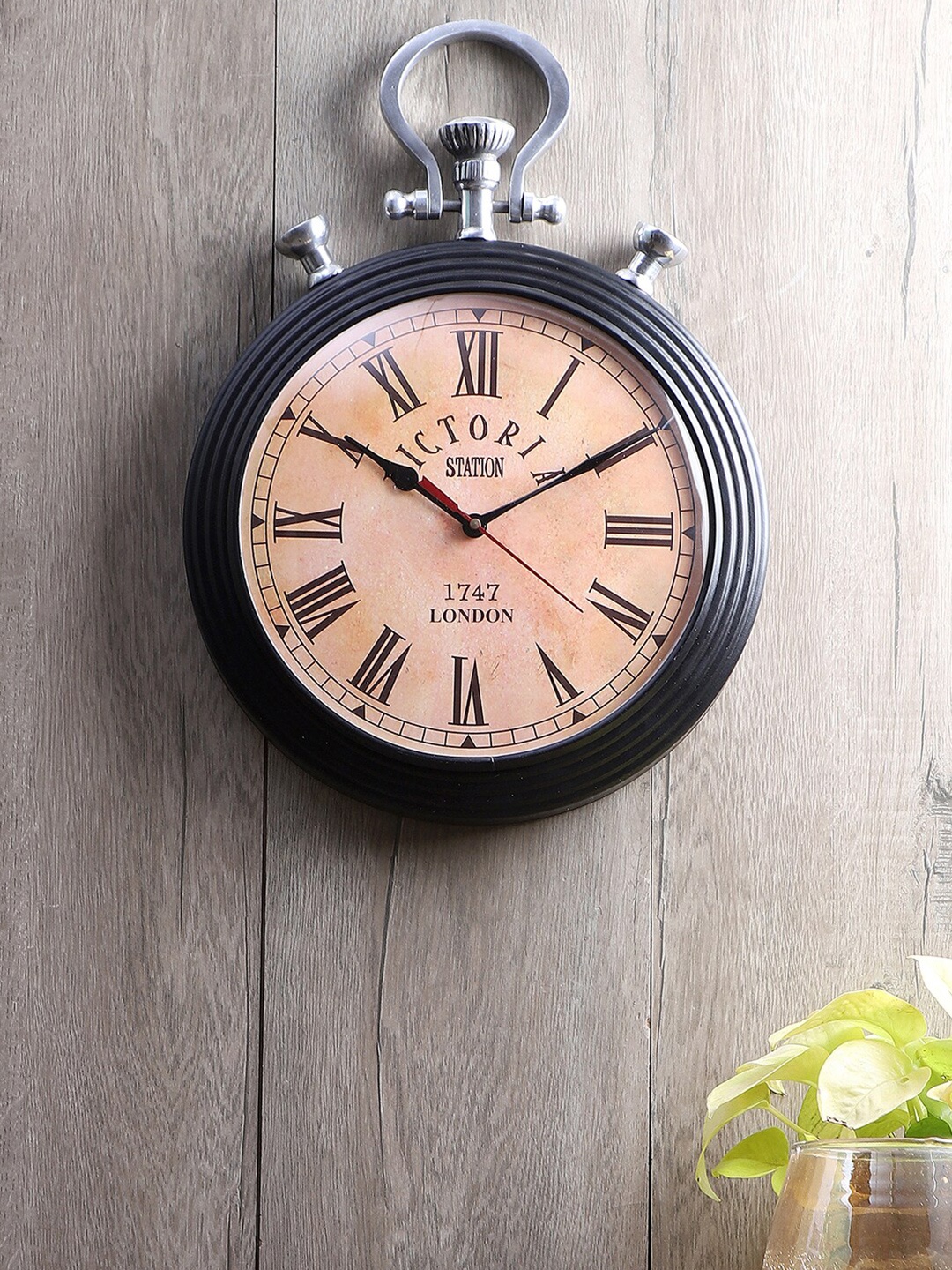 

EXIM DECOR Black & Peach Metal Nickel Polish Vintage Victoria Textured Wall Clock