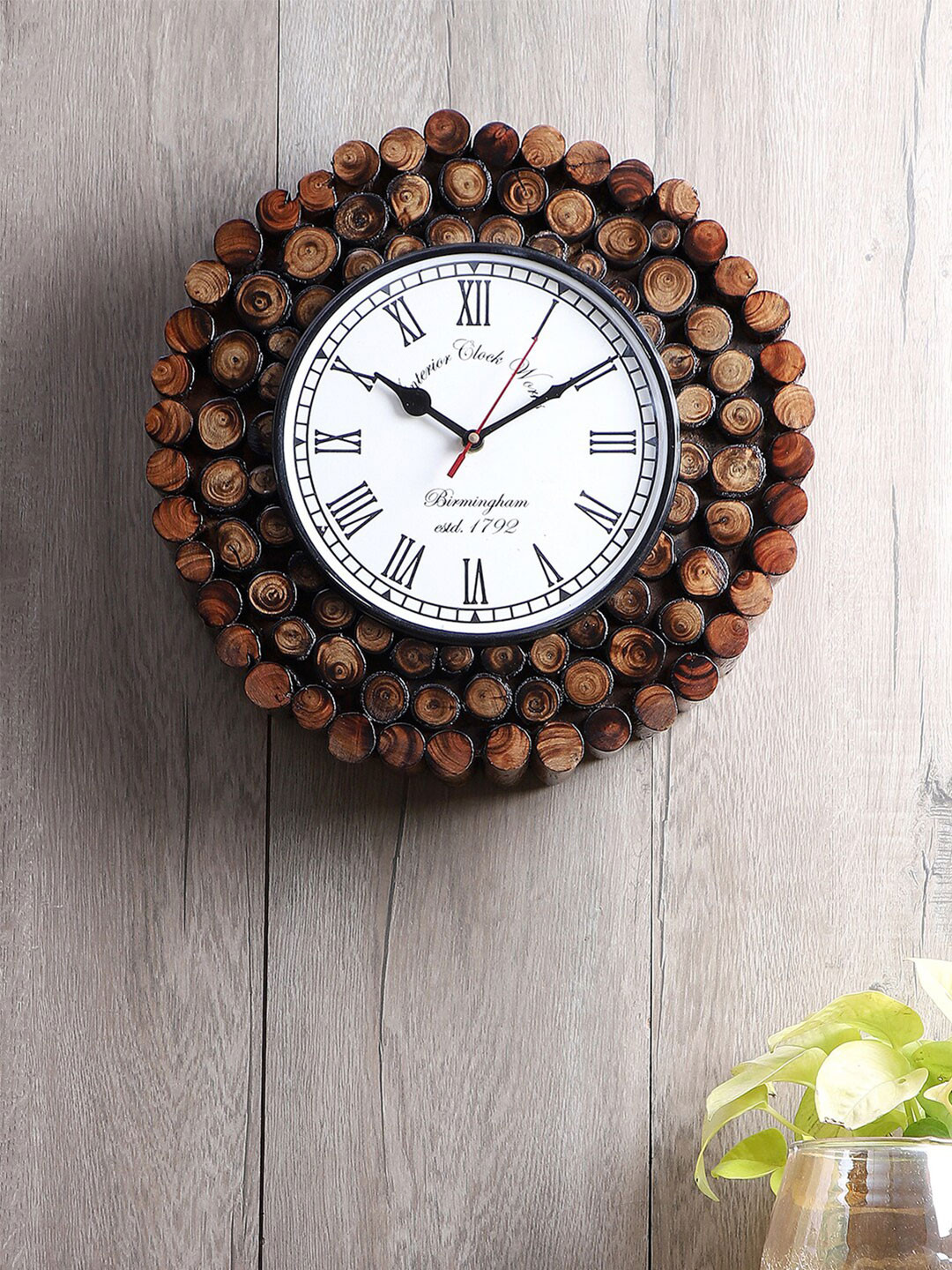 

EXIM DECOR Brown & White Textured Vintage Wall Clock