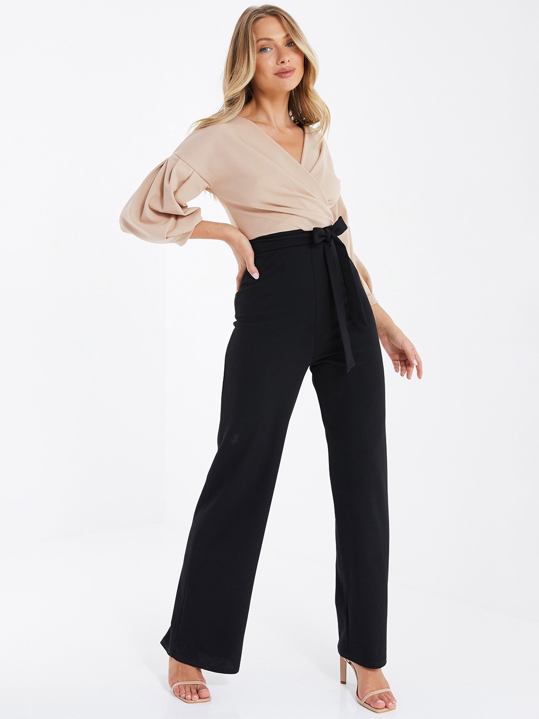 

QUIZ V-Neck Waist Belt Basic Jumpsuit, Black