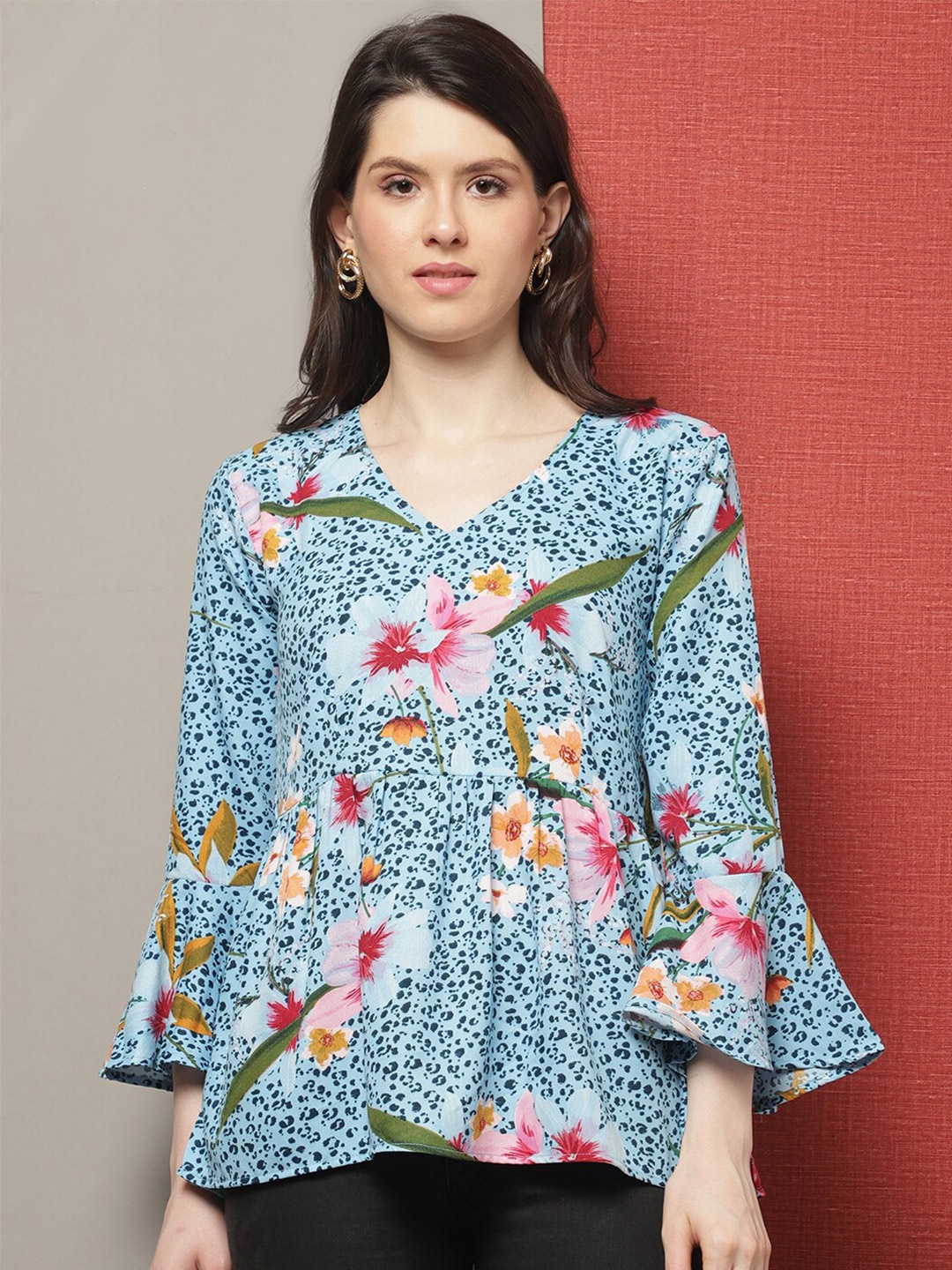 

GRACIT Floral Printed Bell Sleeves Gathered or Pleated Peplum Top, Blue