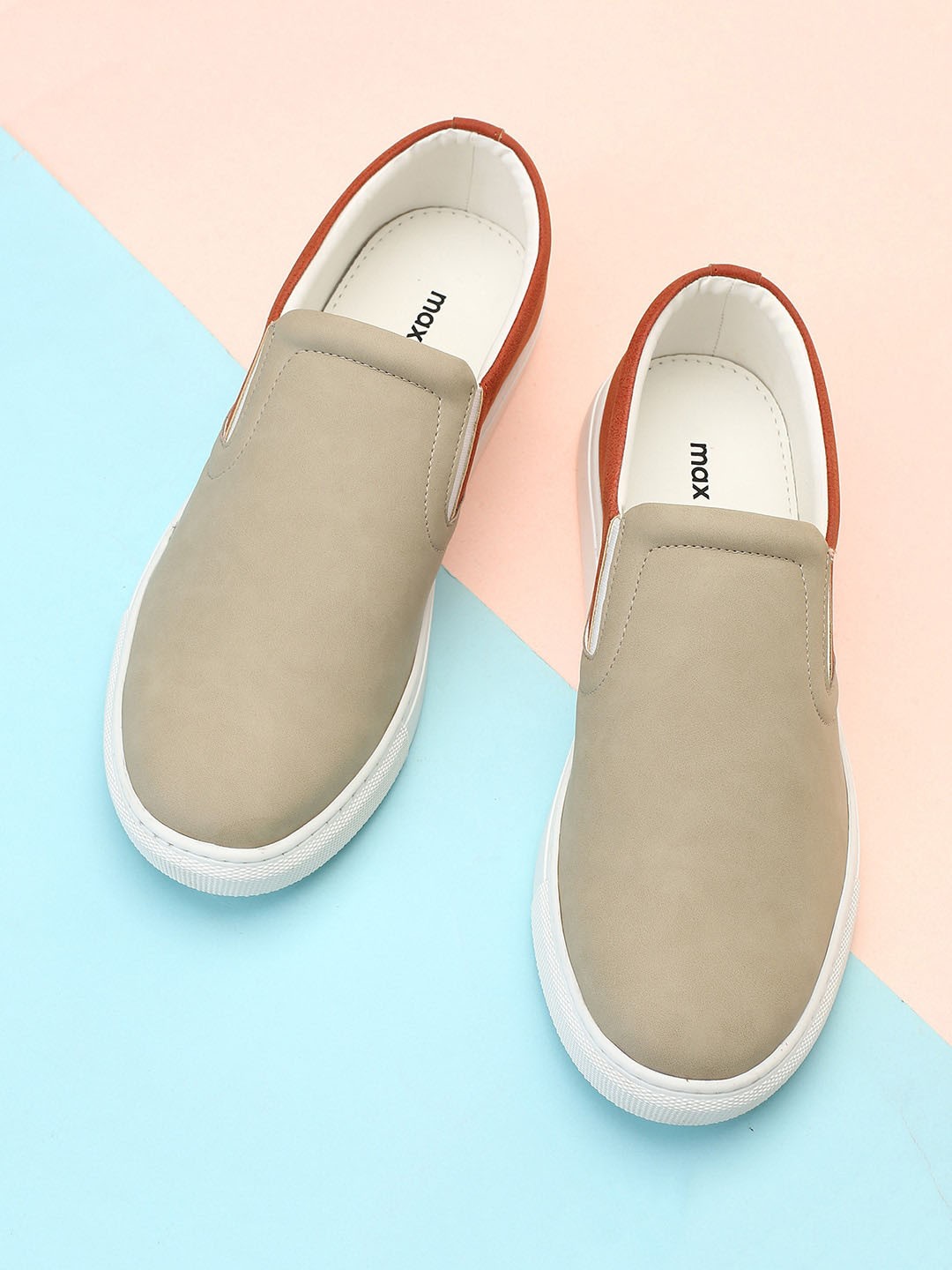 

max Men Colourblocked Slip-On Sneakers, Beige