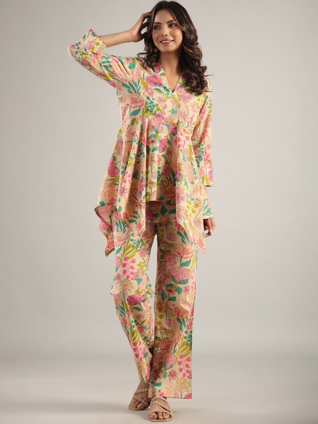 

JISORA Floral Printed Pure Cotton V-Neck Top with Trousers Co-Ords, Beige