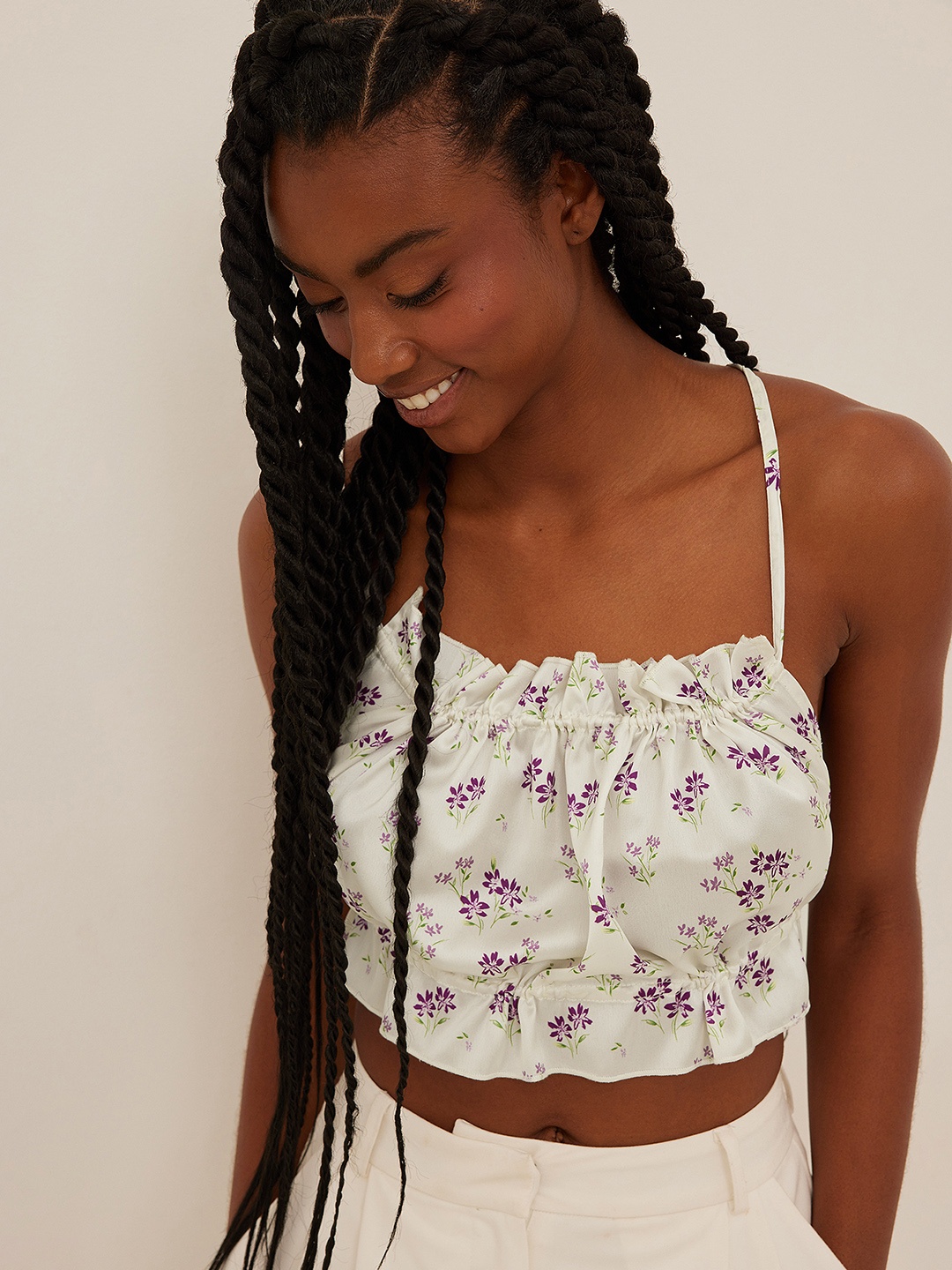 

NA-KD Floral Printed Crop Top, White