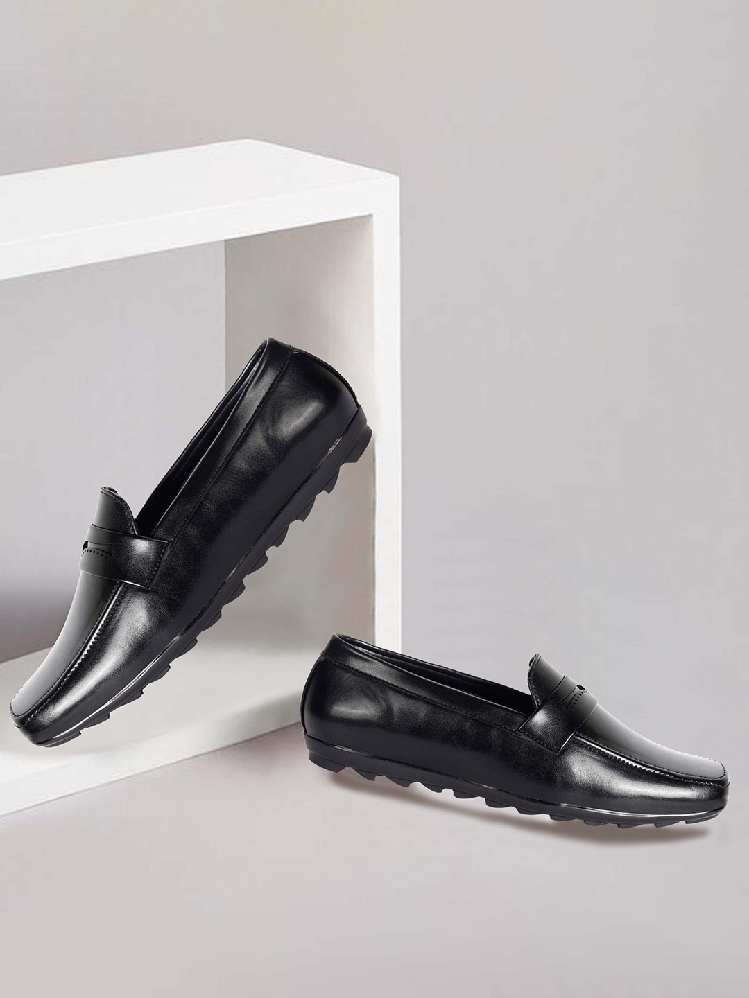 

FOUR STAR TRUCK SALES Men Lightweight Penny Loafers, Black
