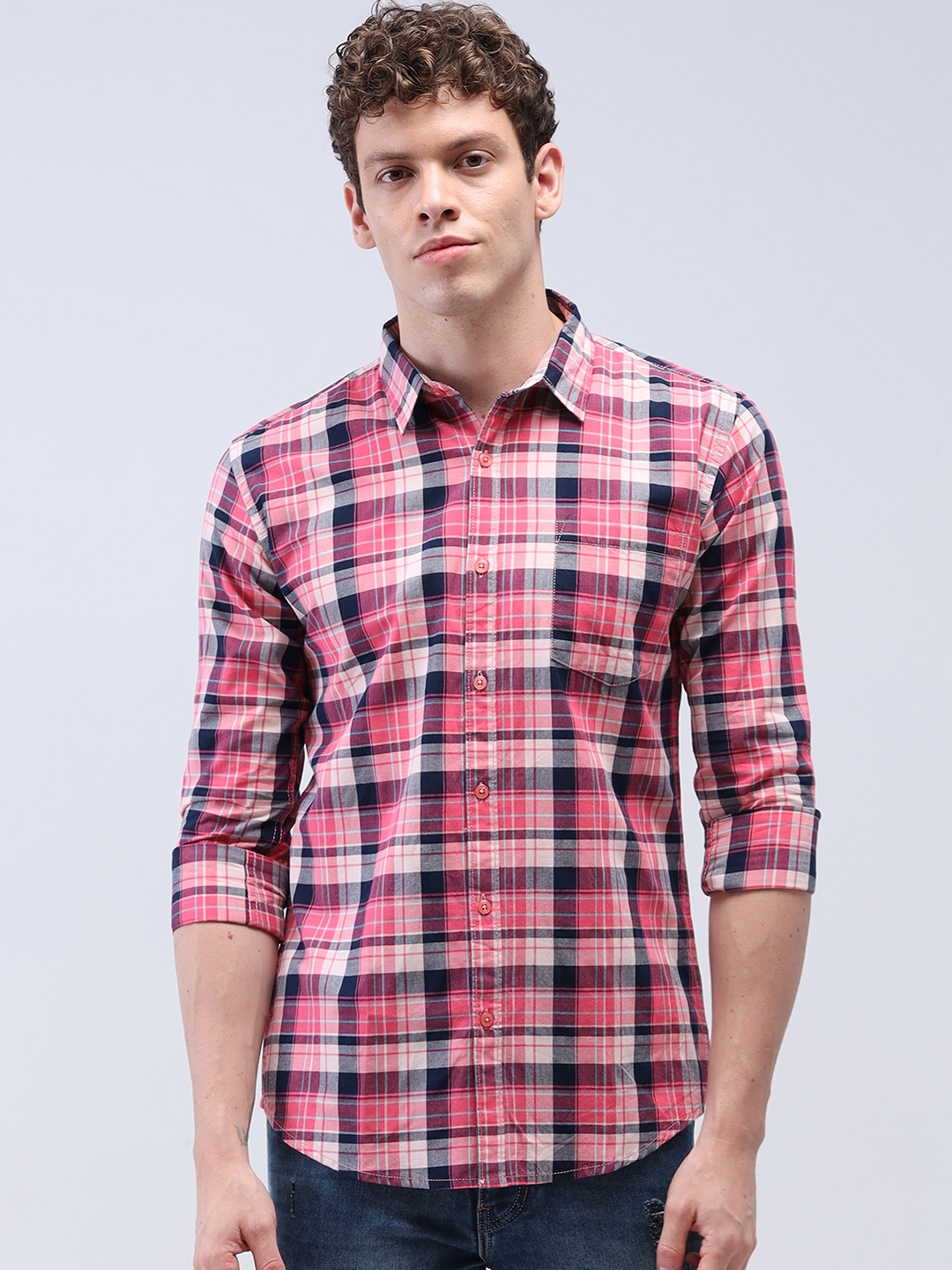 

Reslag Spread Collar Other Checks Slim Fit Cotton Casual Shirt, Pink