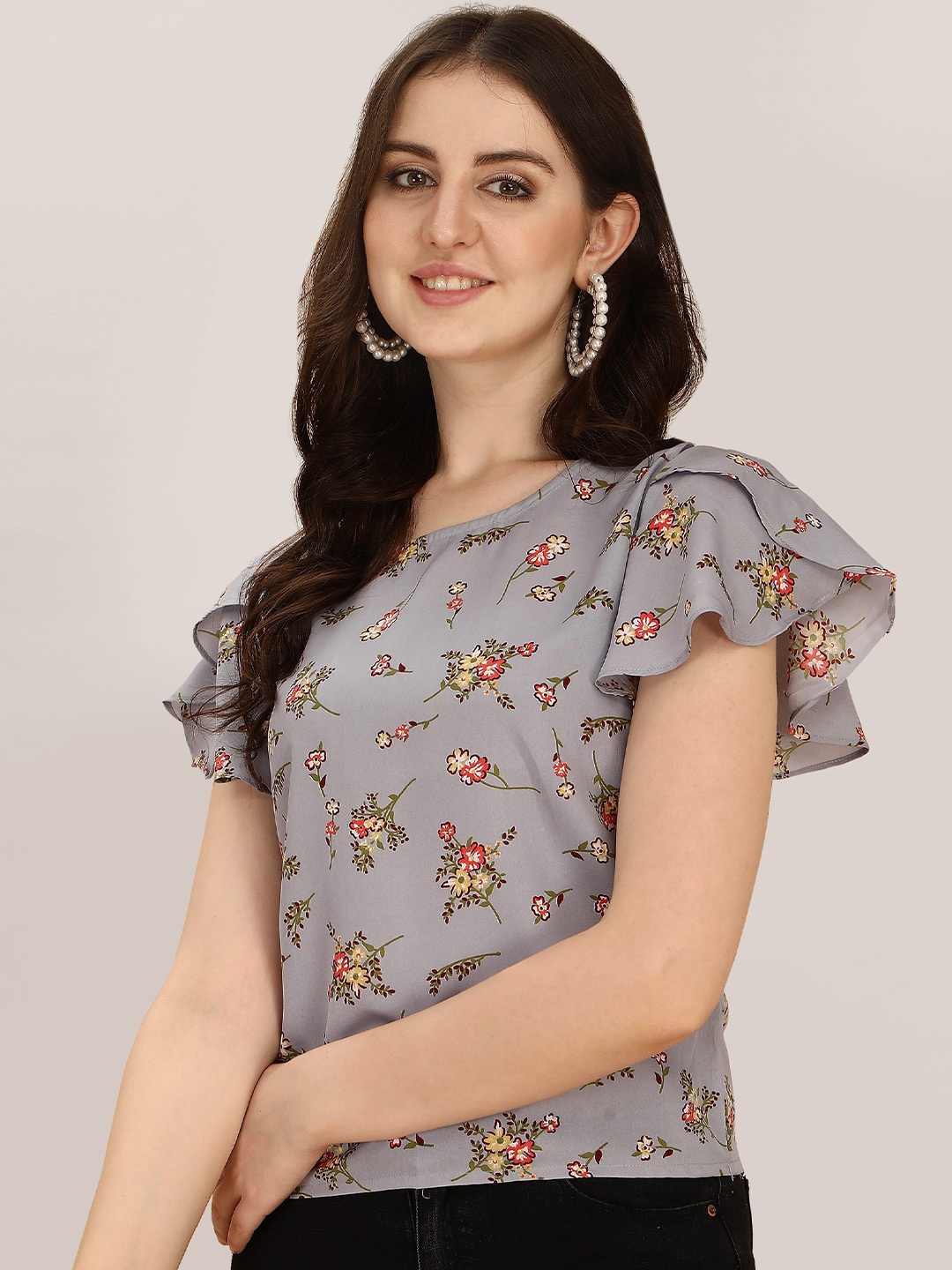 

Oomph! Floral Printed Flutter Sleeves Regular Top, Grey