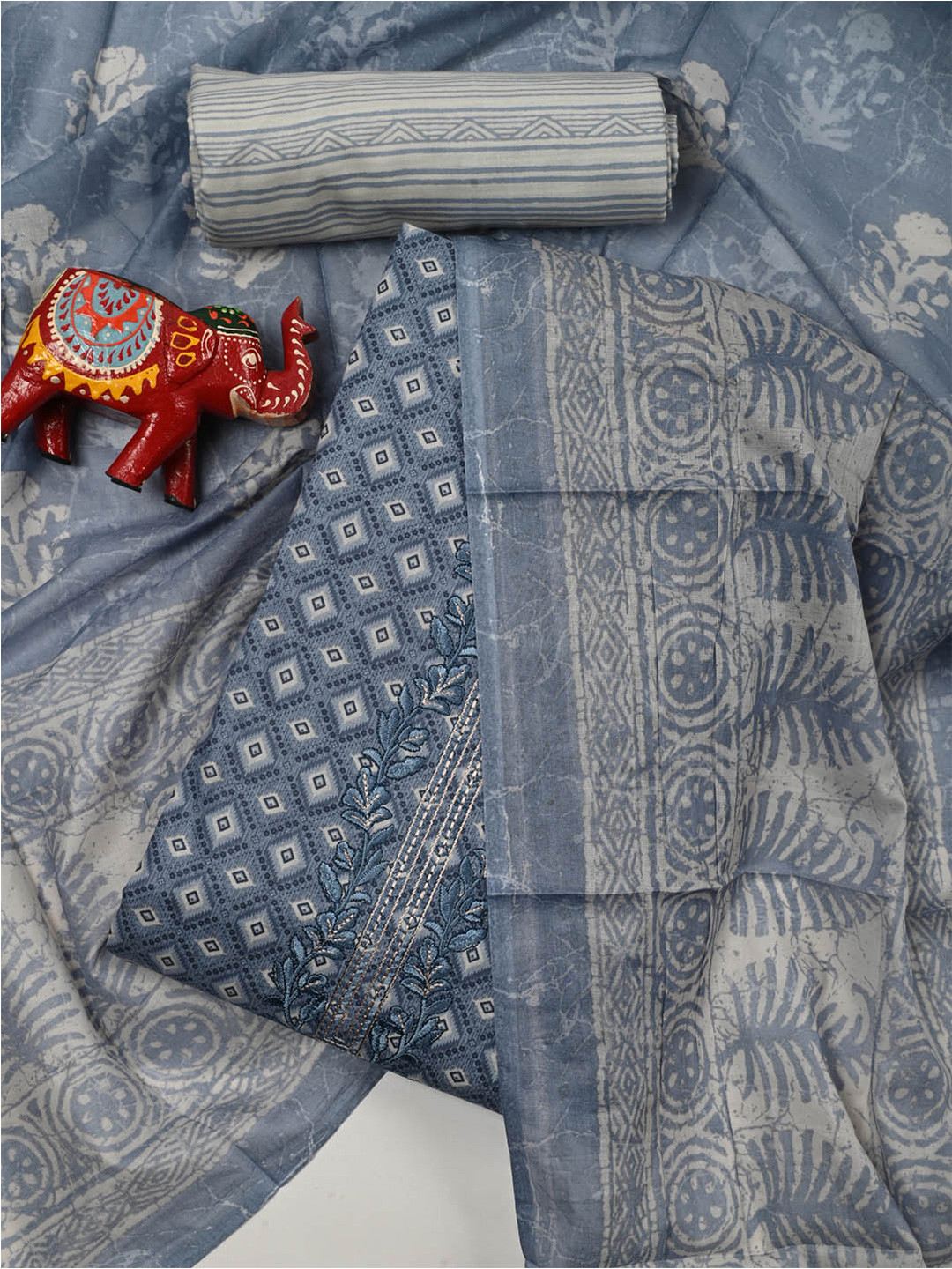 

Meena Bazaar Printed Unstitched Dress Material, Blue