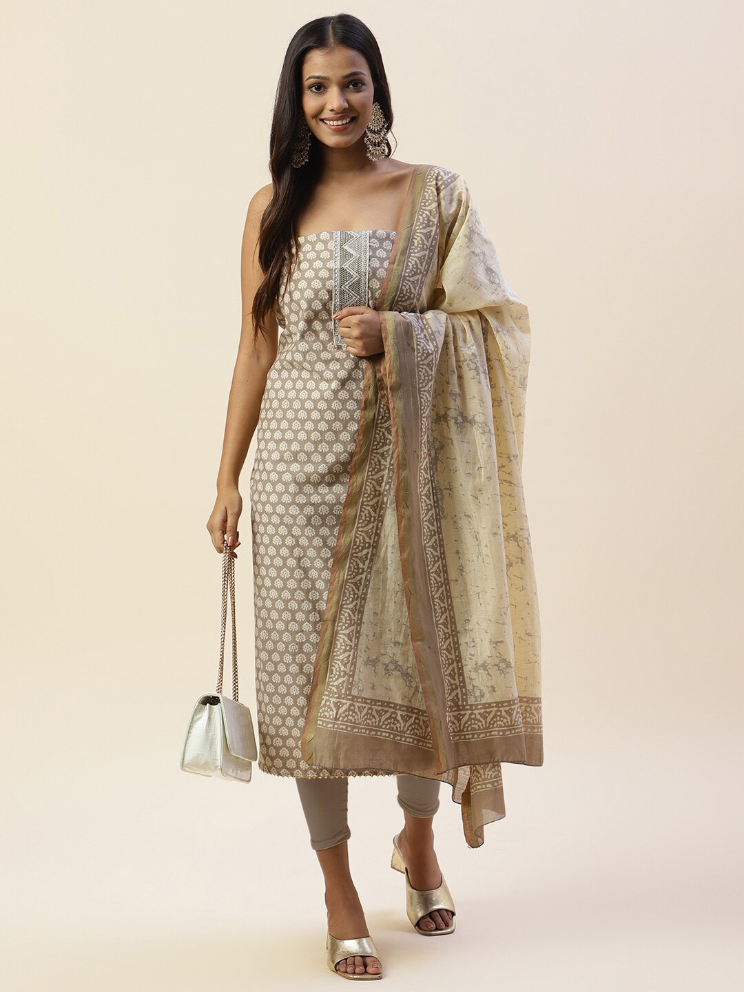

Meena Bazaar Printed Unstitched Dress Material, Grey