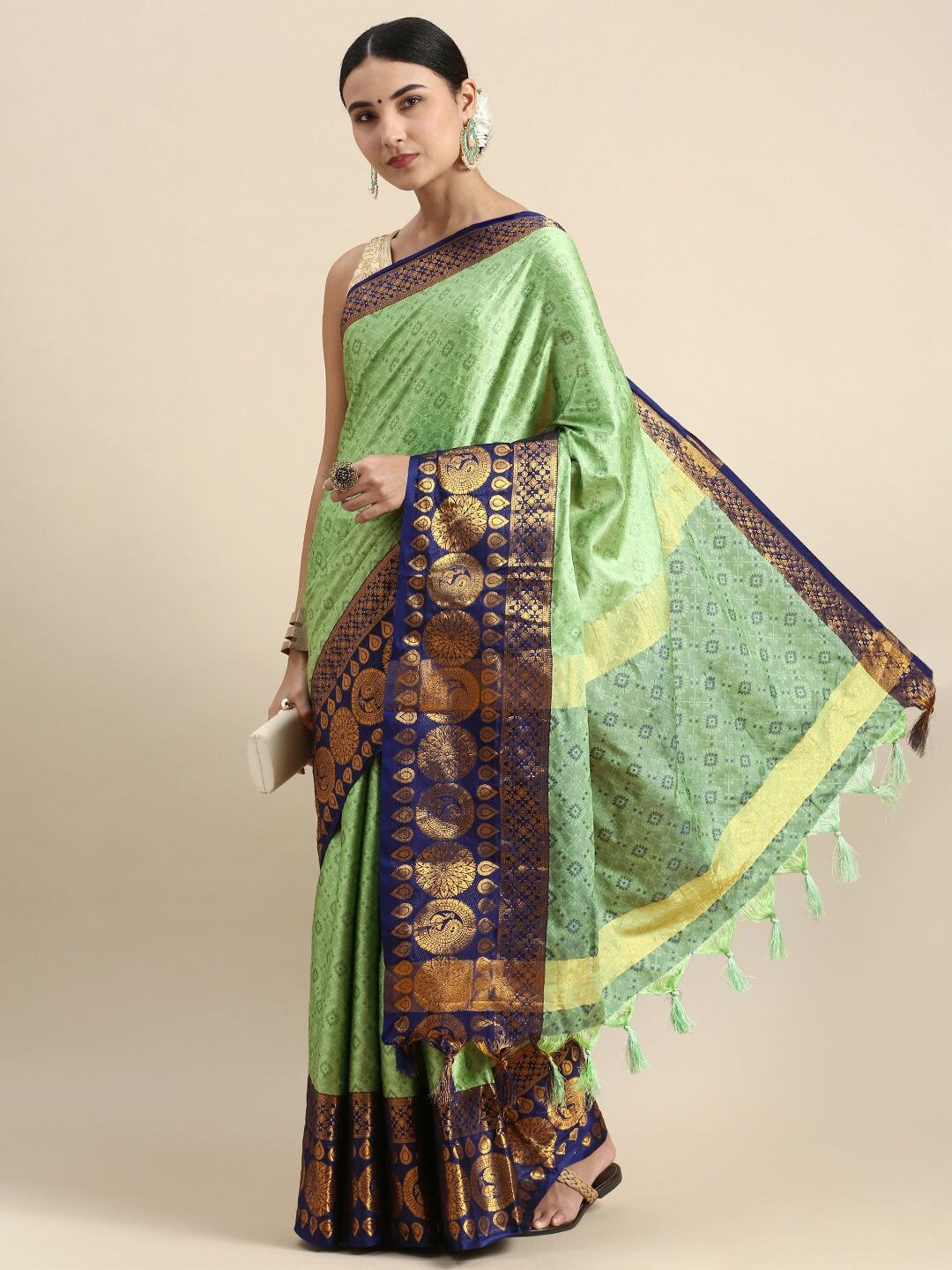 

Nimidiya Floral Woven Design Zari Silk Cotton Saree, Green