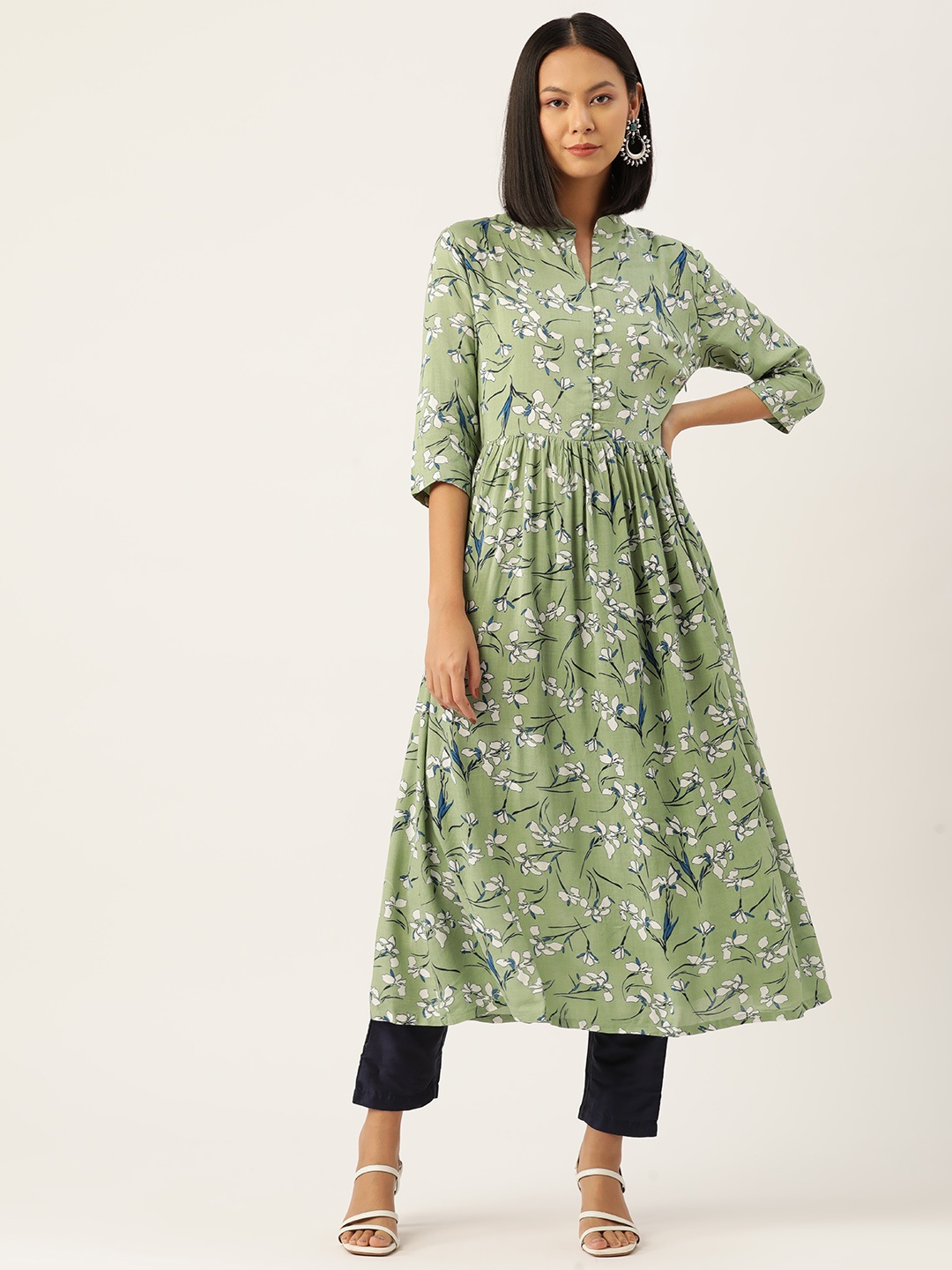 

Alsace Lorraine Paris Women Floral Printed Kurta, Green