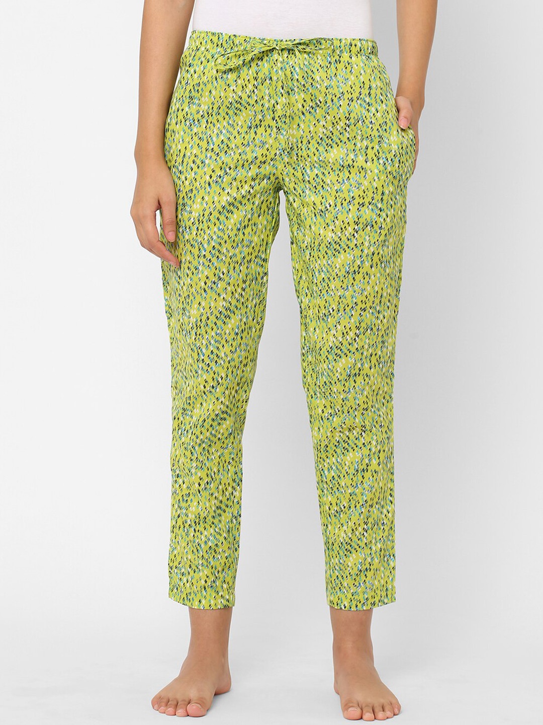 

URBAN SCOTTISH Women Printed Cotton Lounge Pants, Green